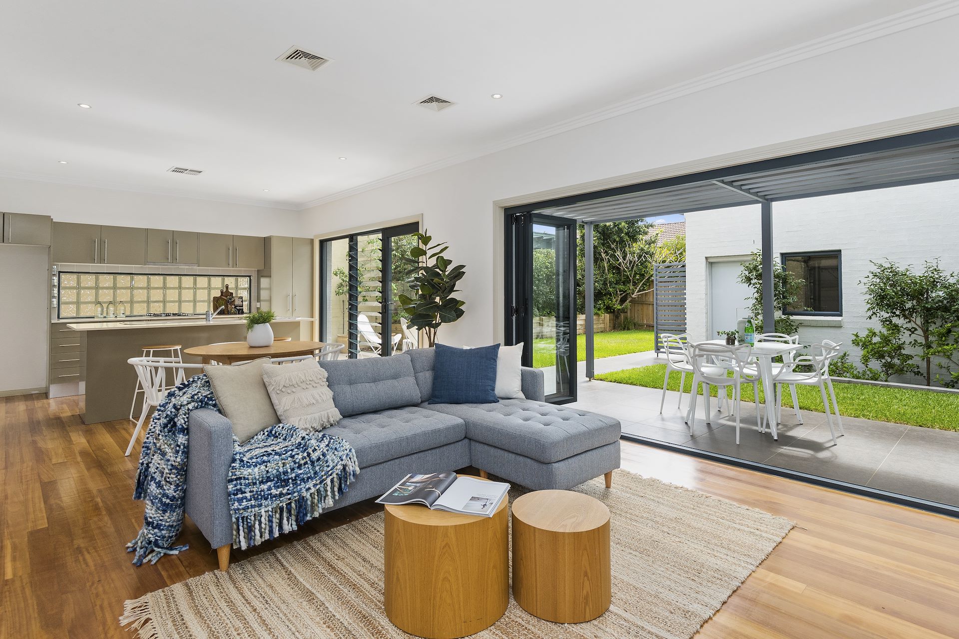 15 Mahogany Boulevard, Warriewood, NSW