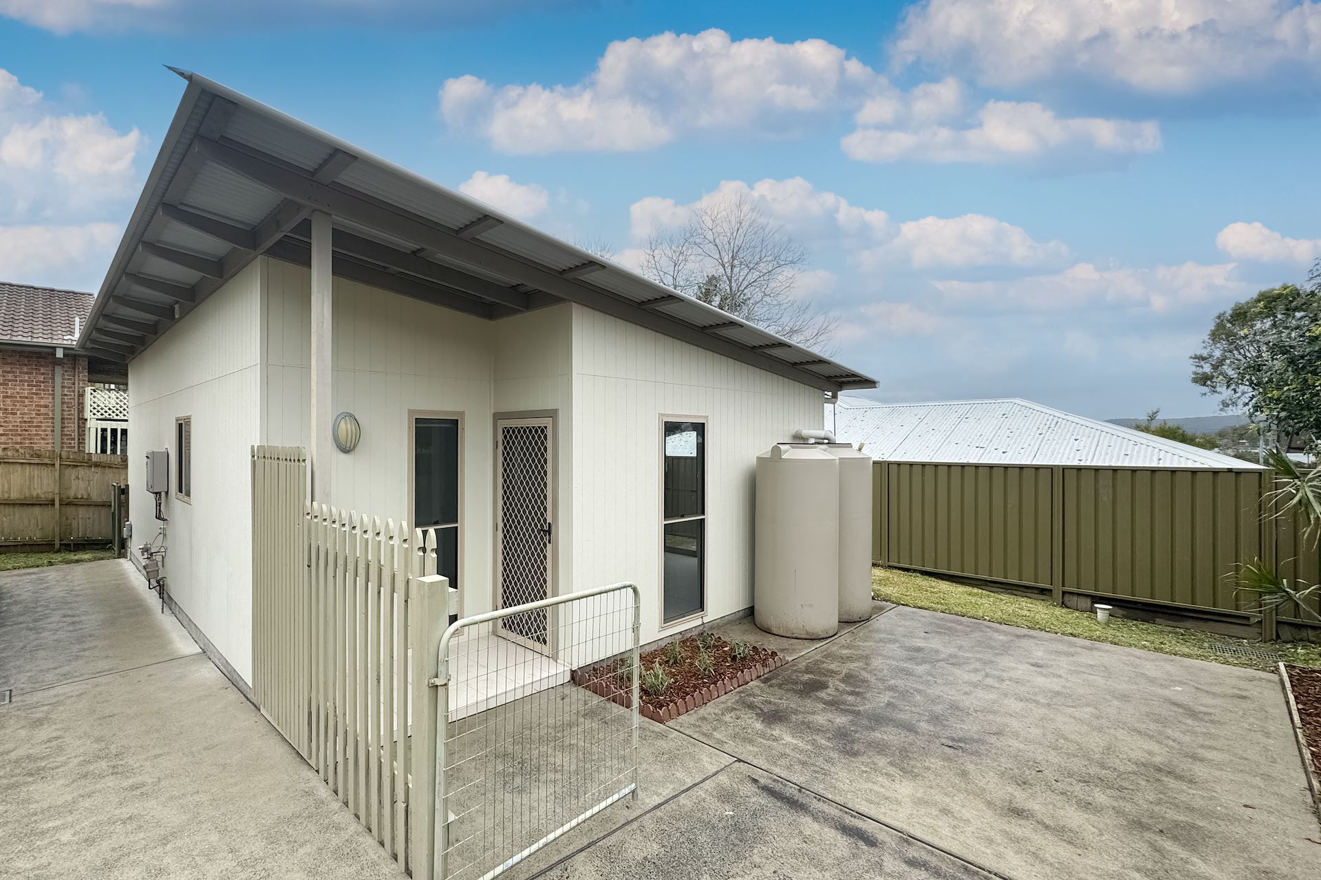 18A Nioka Avenue, Point Clare, NSW 2250