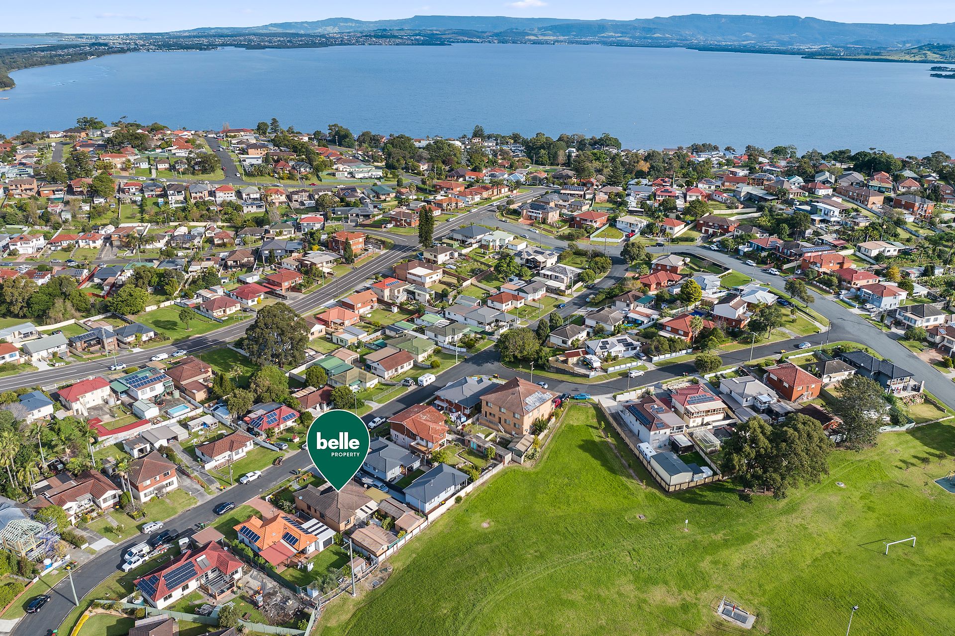 44 Mirrabooka Road, Lake Heights, NSW 2502