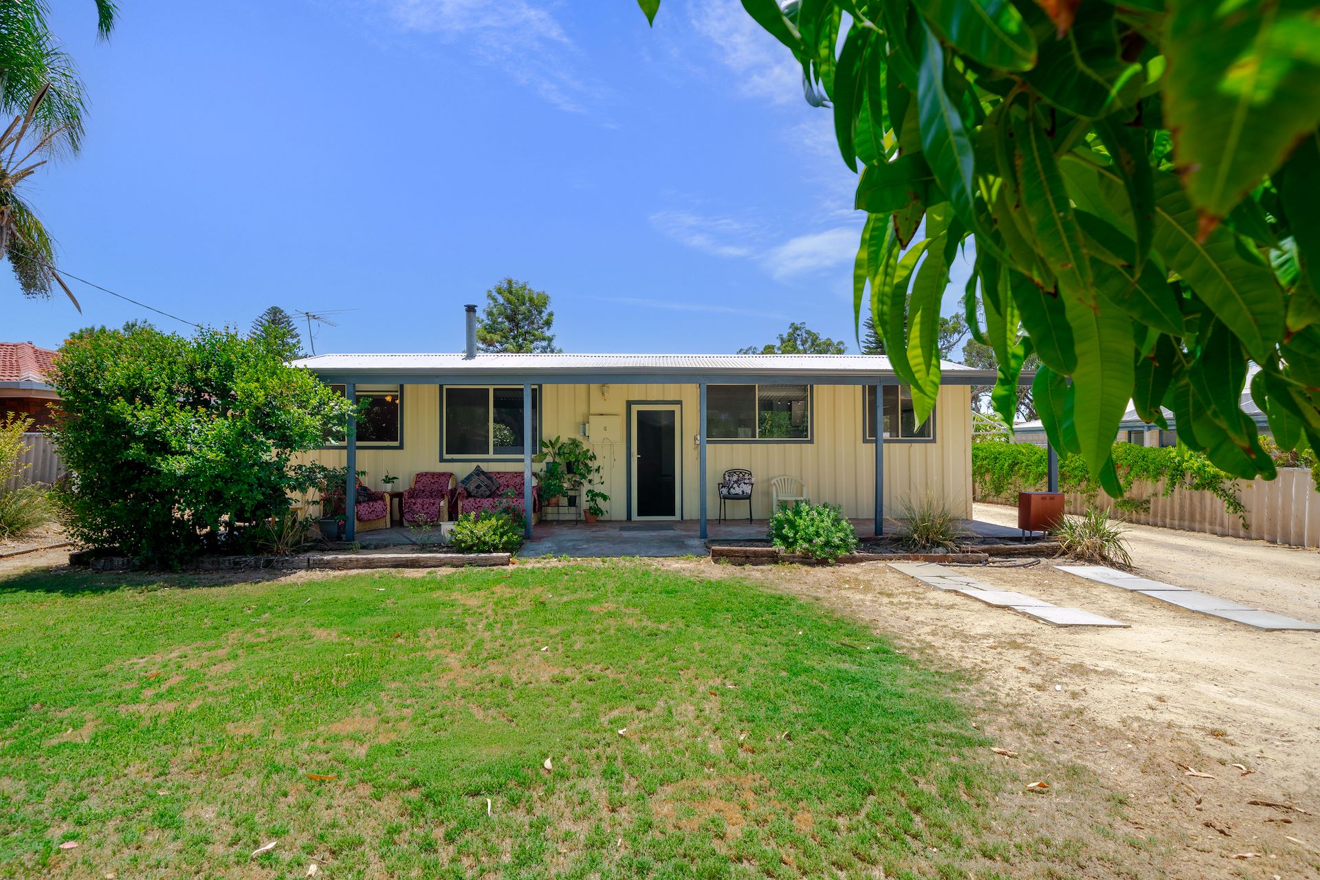 6 Nesbit Road, Greenfields, WA 6210