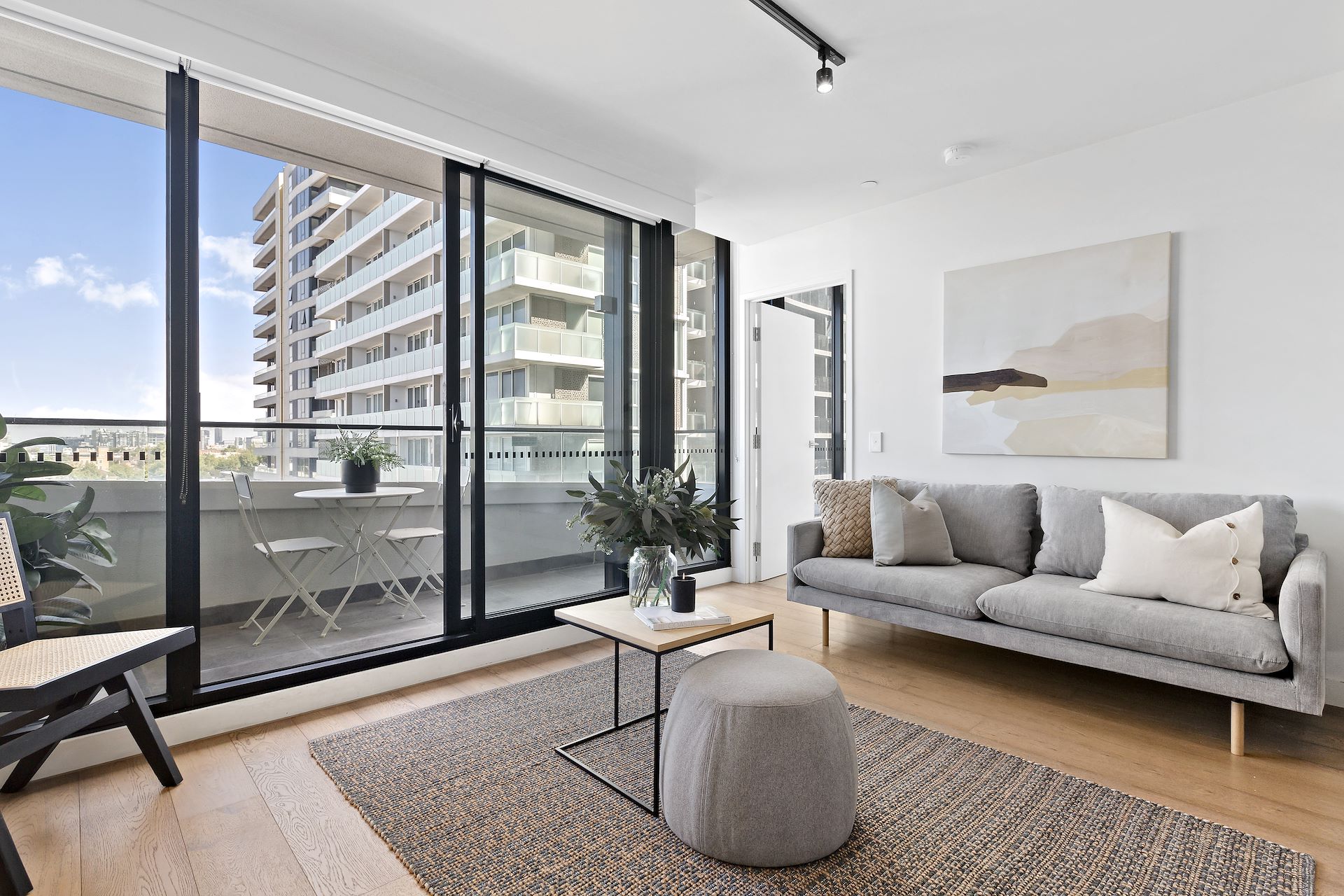 1302/2 Claremont Street, South Yarra, VIC 3141